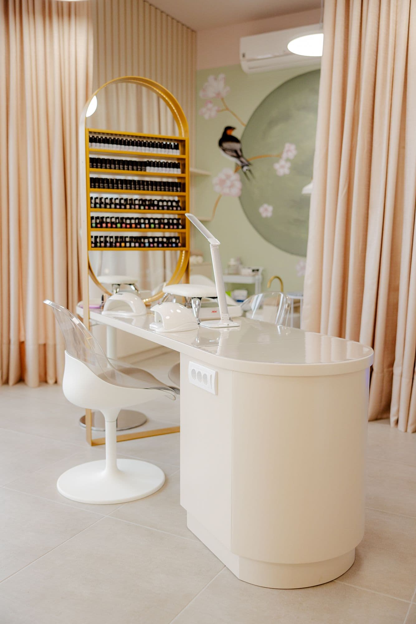 Detalj enterijera 3-MIS Beauty Salona